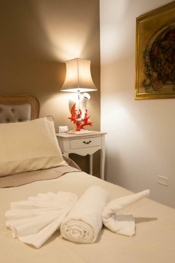 Готель Relais Bijoux Napoli Екстер'єр фото