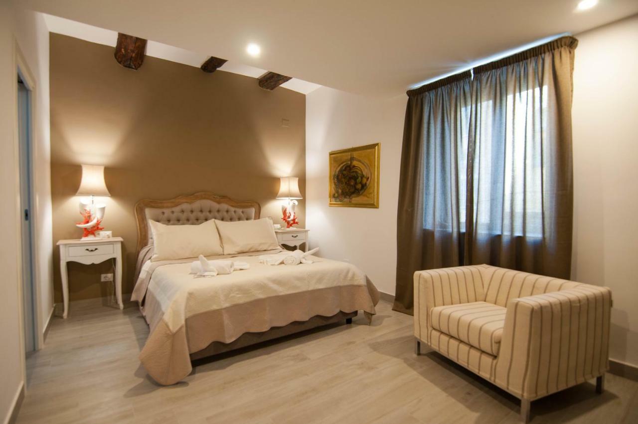 Готель Relais Bijoux Napoli Екстер'єр фото